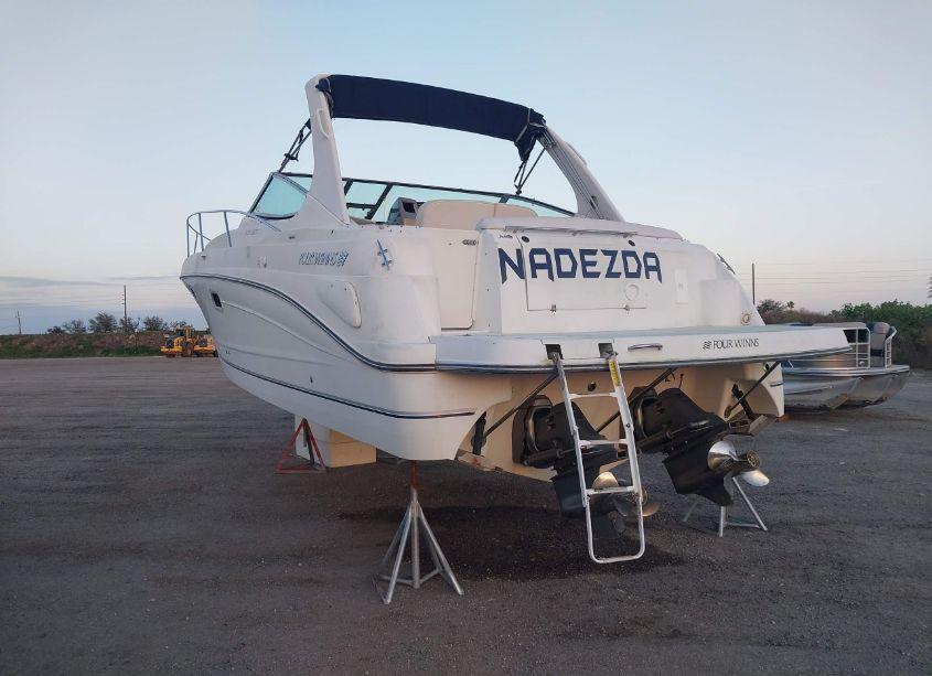 Photo 3 of 2001 Four Winns OTHER (VIN FWNCV008F001)