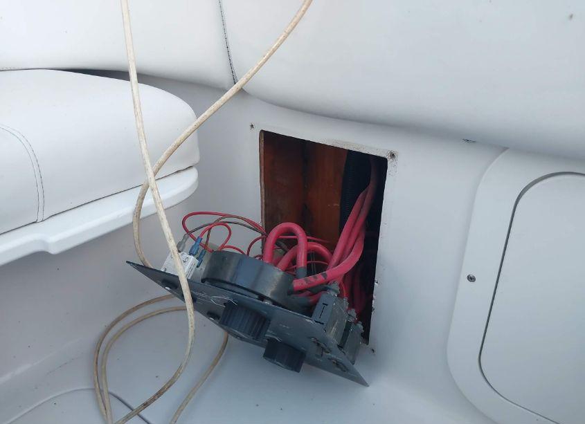 Photo 6 of 2001 Four Winns OTHER (VIN FWNCV008F001)