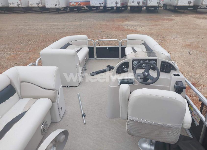 Photo 8 of 2012 Godfrey Sweetwater (VIN GDY2134TL112)