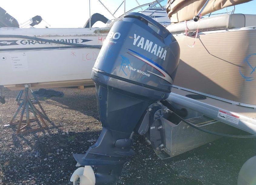 Photo 10 of 2012 Sweetwater Boat (VIN GDY2876TB212)