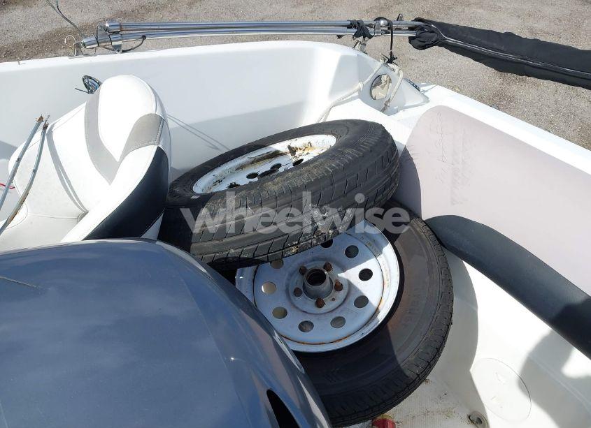 Photo 11 of 2016 Hurricane Other (VIN GDY35435D616)