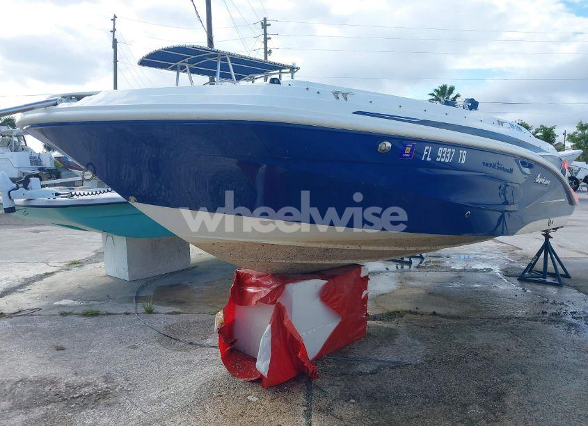 Photo 2 of 2022 Hurricane Boat (VIN GDY62588H122)
