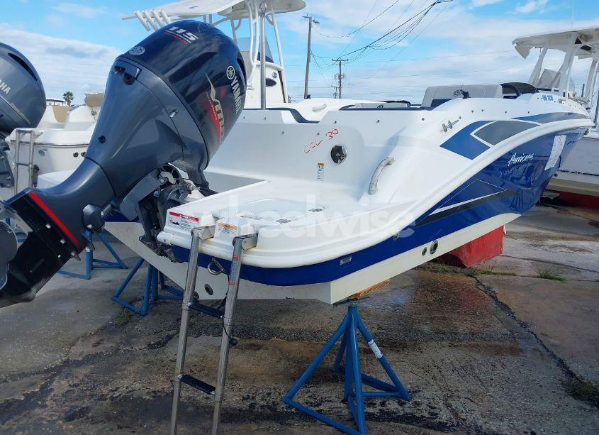 Photo 4 of 2022 Hurricane Boat (VIN GDY62588H122)