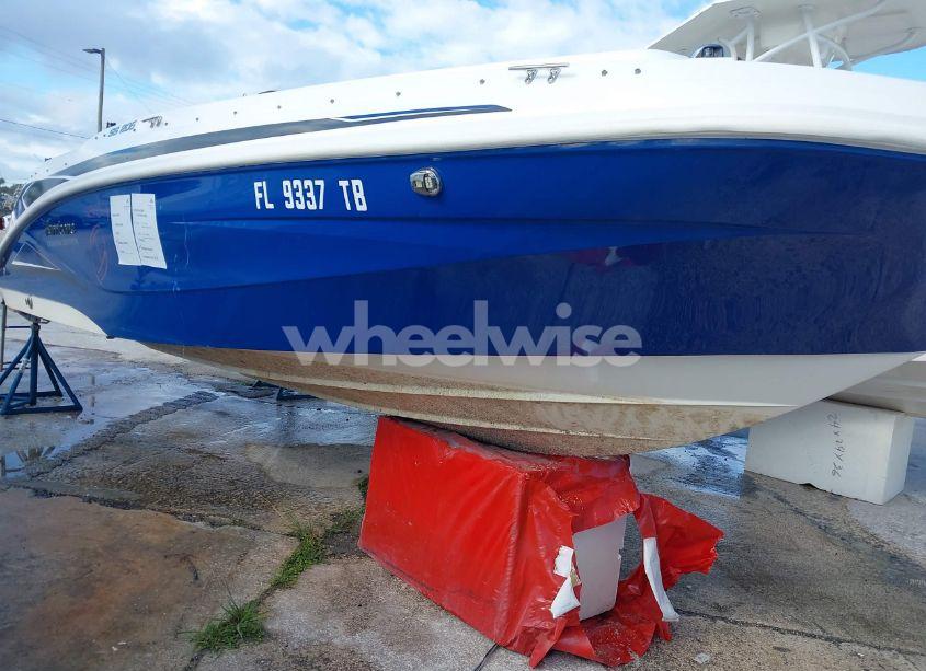 Photo 6 of 2022 Hurricane Boat (VIN GDY62588H122)