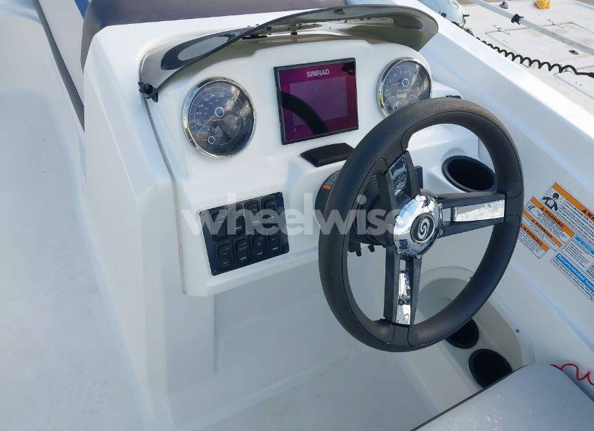 Photo 7 of 2022 Hurricane Boat (VIN GDY62588H122)