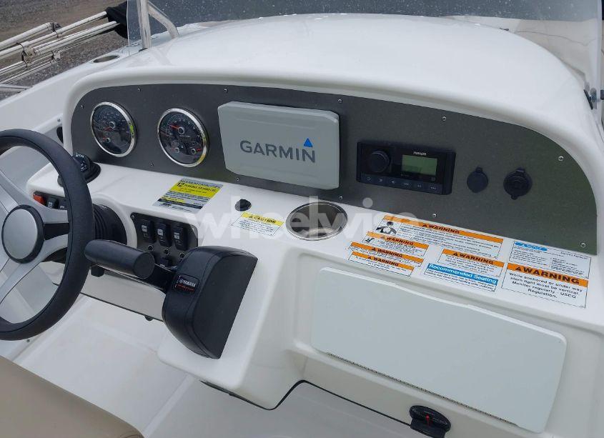 Photo 7 of 2022 Hurricane Boat (VIN GDY66082C222)