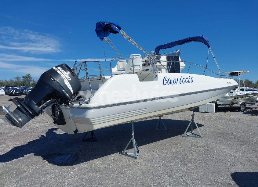 Photo 4 of 1994 Hurricane Boat (VIN GDYJ6270J394)
