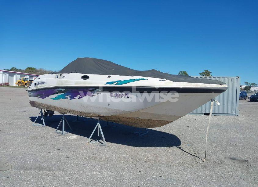 2005 Hurricane Boat (VIN GDYZ5126D505) main photo