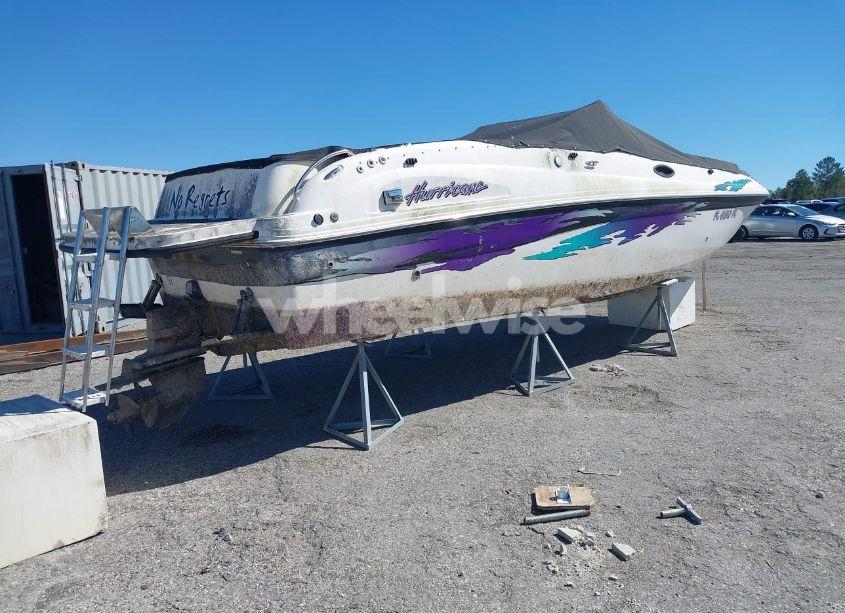 Photo 4 of 2005 Hurricane Boat (VIN GDYZ5126D505)