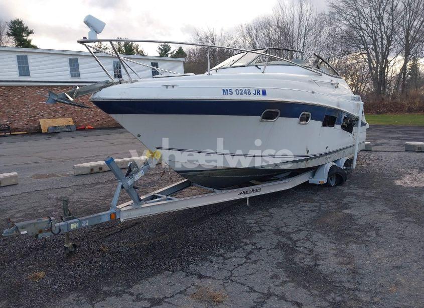 Photo 2 of 2002 Four Winns OTHER (VIN GFNCB144F202)