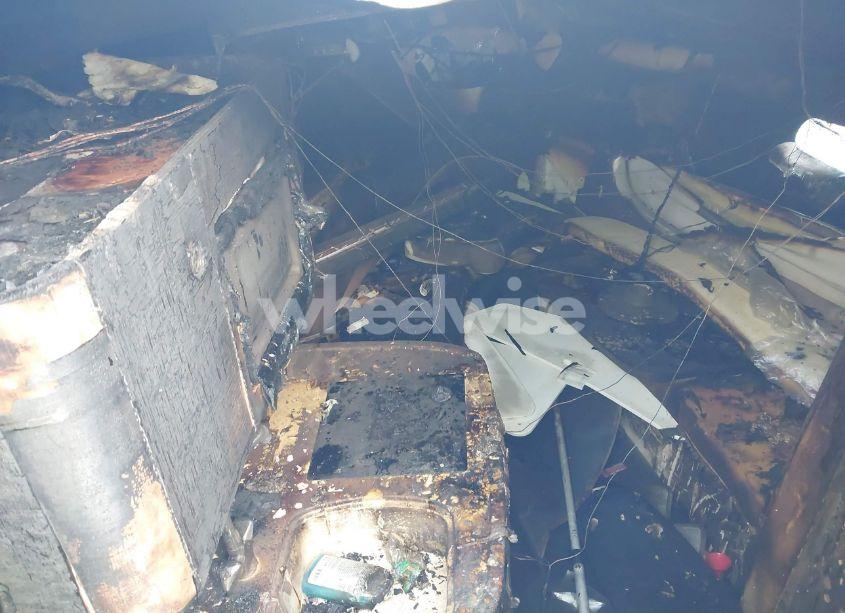 Photo 8 of 2002 Four Winns OTHER (VIN GFNCB144F202)