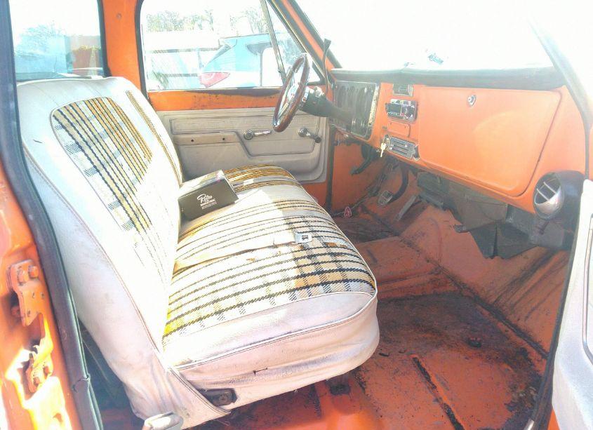 Photo 5 of 1972 Chevrolet C20 (VIN GGE242A178641)