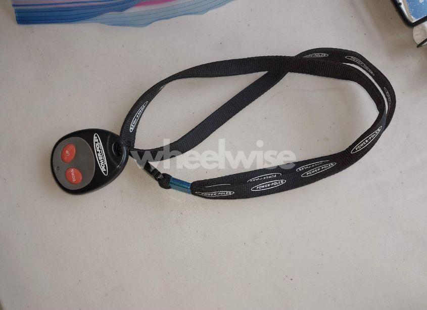 Photo 20 of 2006 Young Boats BOAT (VIN GUX01089B606)