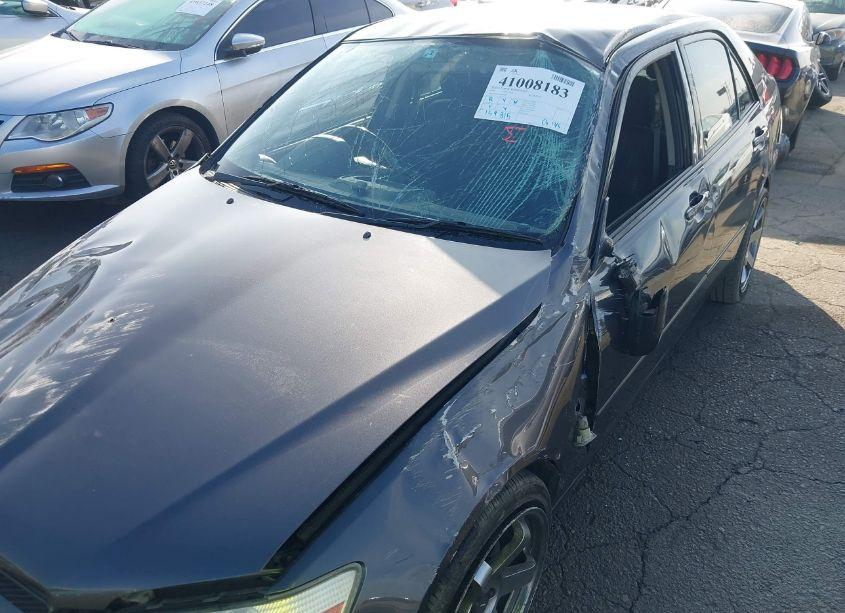 Photo 6 of 1999 Toyota Altezza (VIN GXE100008348)