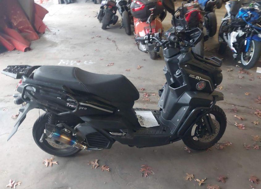 Photo 11 of 2023 Qianxin Scooter N/A (VIN H0DTAELZ9PY800095)