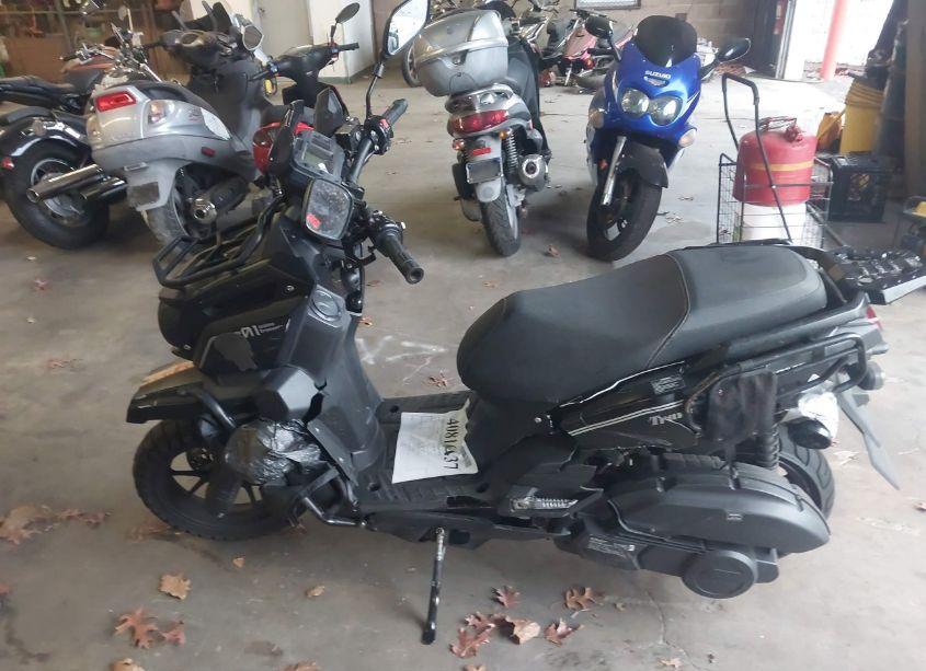 Photo 12 of 2023 Qianxin Scooter N/A (VIN H0DTAELZ9PY800095)