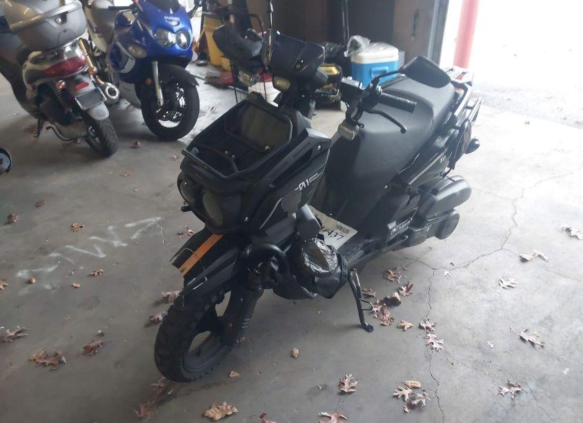 Photo 2 of 2023 Qianxin Scooter N/A (VIN H0DTAELZ9PY800095)