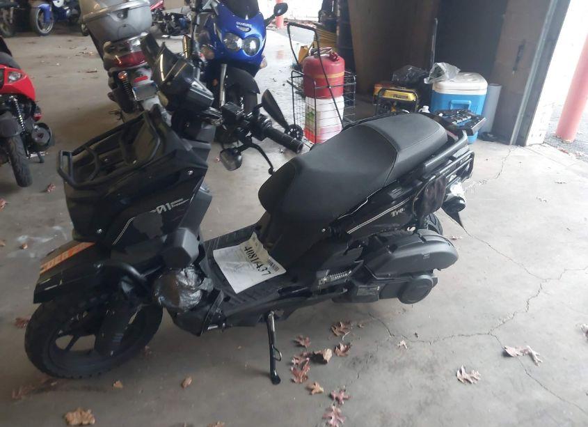 Photo 9 of 2023 Qianxin Scooter N/A (VIN H0DTAELZ9PY800095)