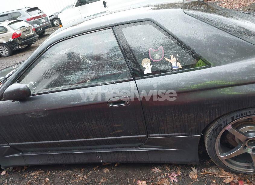 Photo 14 of 1992 Nissan Skyline (VIN HCR32278073)