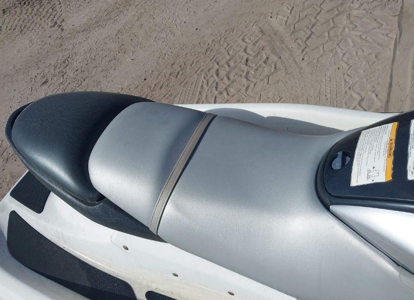 Photo 5 of 2004 Honda Aquatrax (VIN HPSB0945D404)