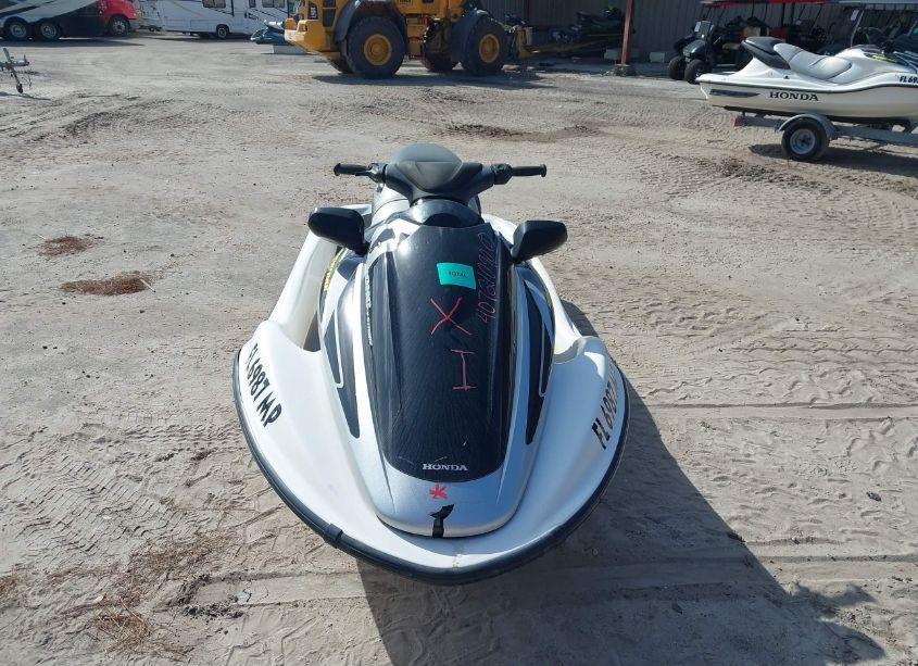 Photo 6 of 2004 Honda Aquatrax (VIN HPSB0945D404)