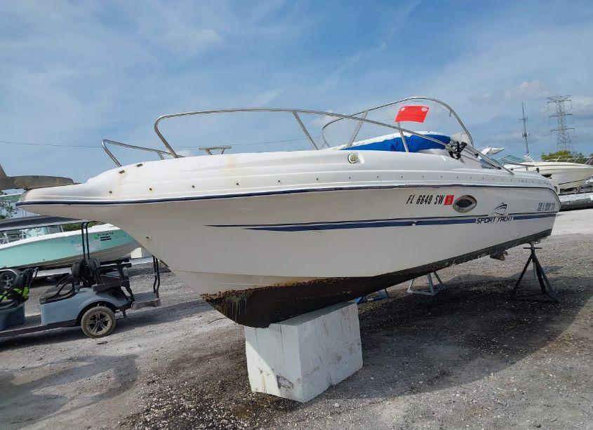 Photo 2 of 2021 Lowe Other (VIN HSSS1C02A221)