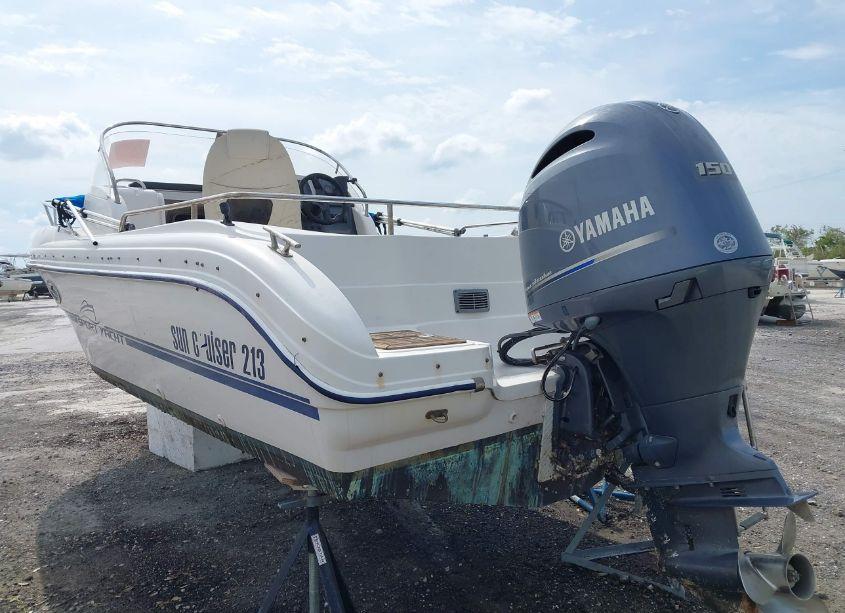 Photo 3 of 2021 Lowe Other (VIN HSSS1C02A221)