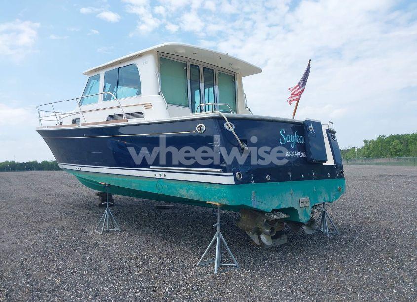 Photo 3 of 2015 Sabre 40' YACHT (VIN HWSL40941415)