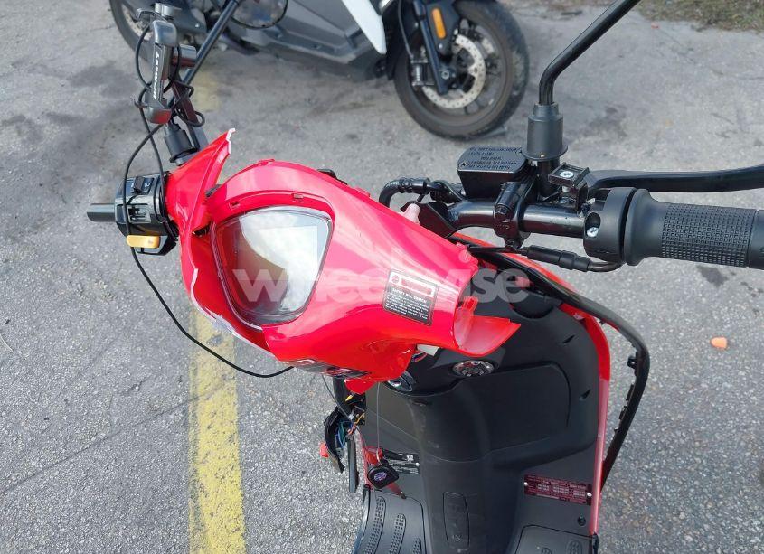 Photo 15 of 2024 Tztc Scooter N/A (VIN HZ2TABGH1R1000986)