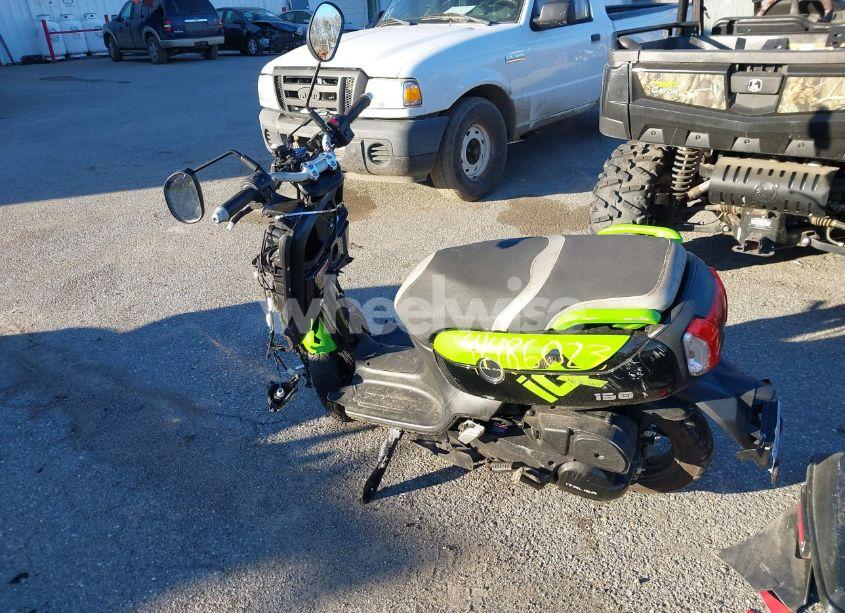 Photo 3 of 2024 Zhilong Bws (VIN HZ2TBCNB5R1000071)