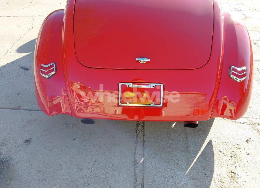 Photo 12 of 1937 Ford Roadster (VIN IA039574)