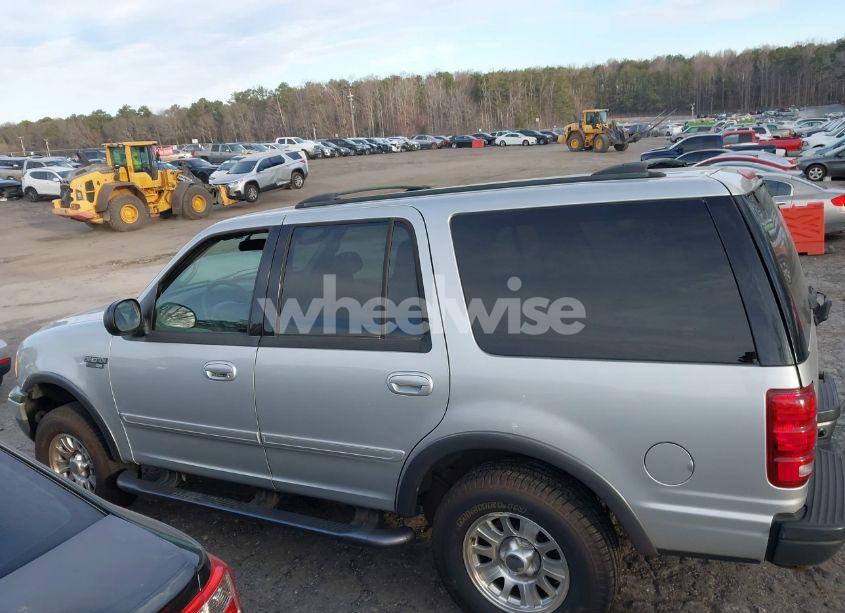 Photo 14 of 2002 Ford Expedition (VIN IFMPU16L32LA44551)