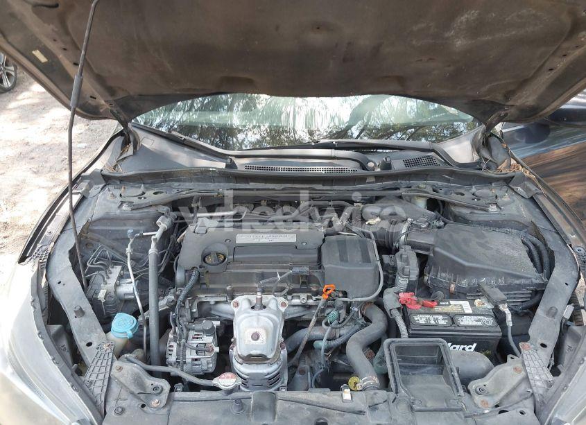 Photo 10 of 2014 Honda Accord (VIN IHGCR2F51EA203127)