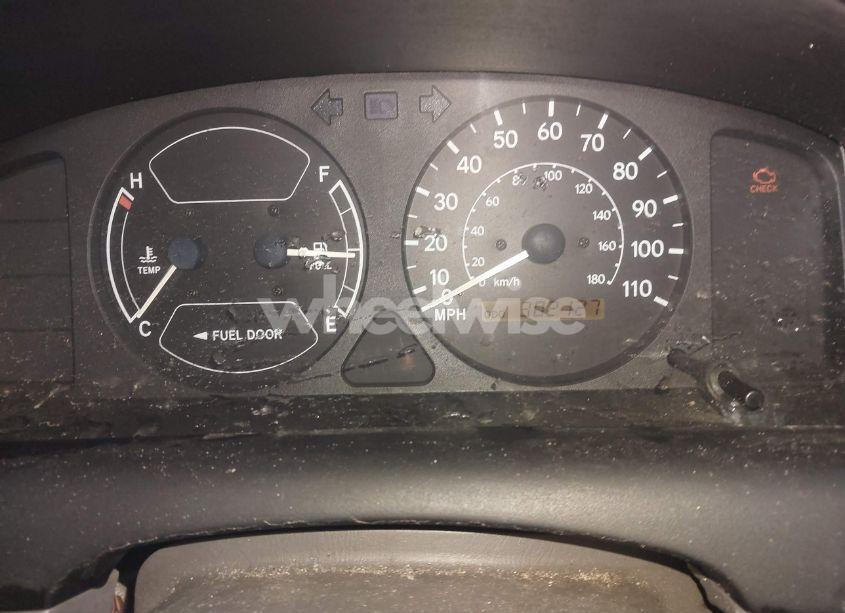 Photo 7 of 1998 Toyota Corolla (VIN INXBR18E9WZ101667)