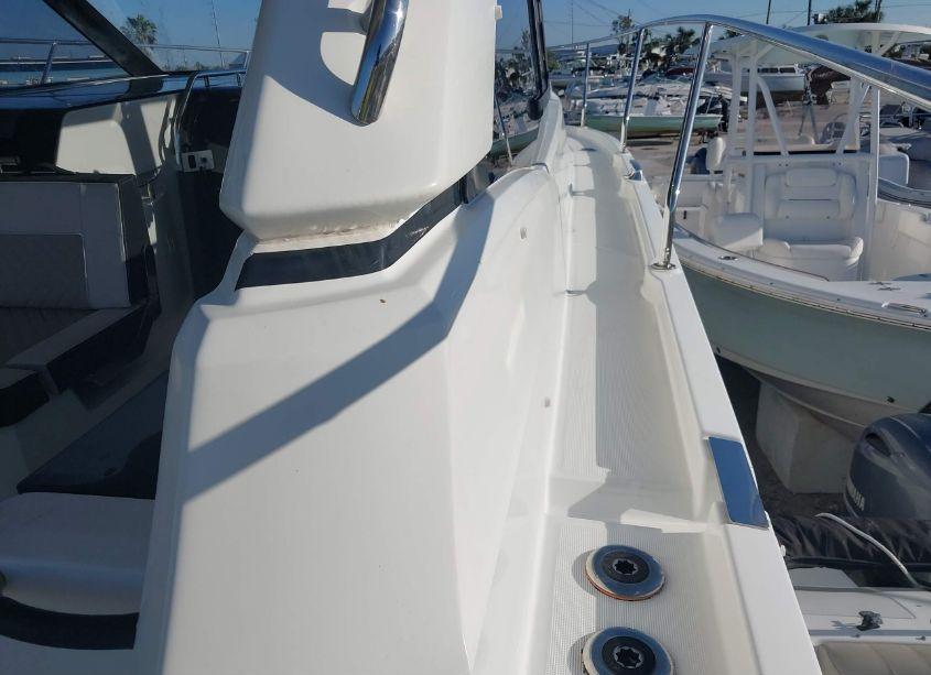 Photo 12 of 2019 Jeanneau Leader 33 (VIN IRIVK072K819)