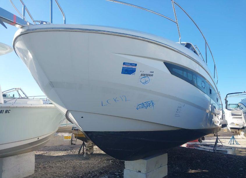 Photo 2 of 2019 Jeanneau Leader 33 (VIN IRIVK072K819)