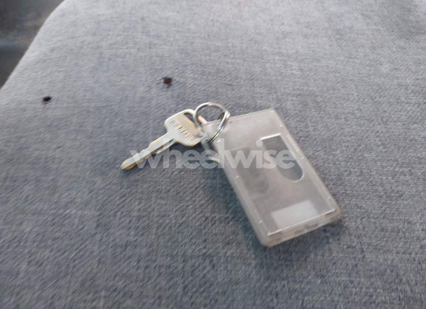 Photo 10 of 2003 Gmc W3s042 12000 GVWR DSL REG (VIN J8DB4B14137010217)