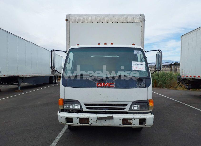 Photo 12 of 2003 Gmc W3s042 12000 GVWR DSL REG (VIN J8DB4B14137010217)