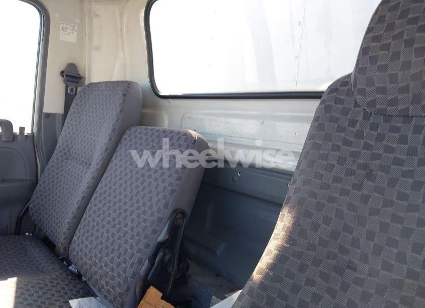 Photo 6 of 2006 Gmc W3s042 W3500 DSL REG (VIN J8DB4B16667025401)