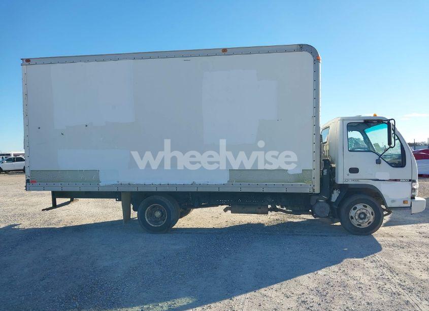 Photo 13 of 2006 Gmc W3s042 W3500 DSL REG (VIN J8DB4B16767005576)