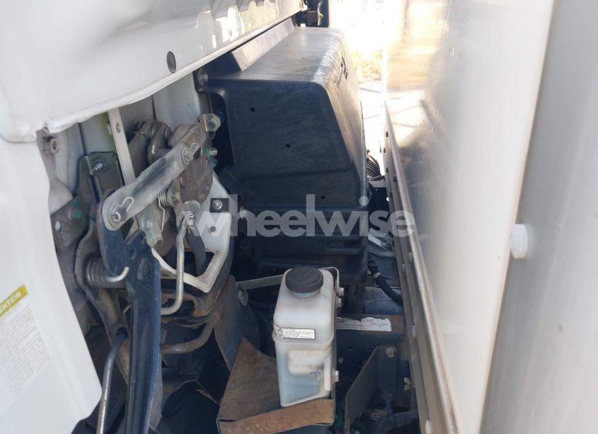 Photo 9 of 2009 Gmc 5500 W55042-HD (VIN J8DE5W16497300513)