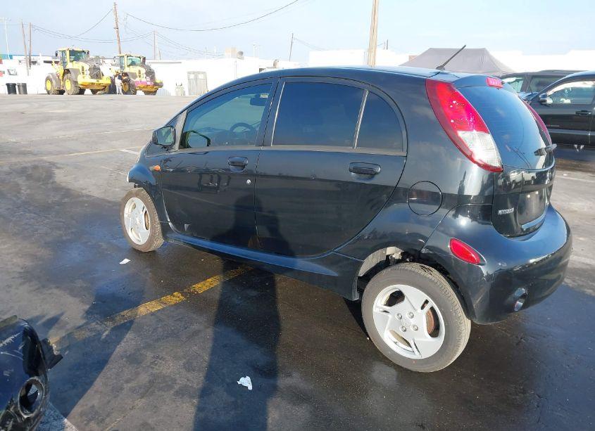 Photo 3 of 2012 Mitsubishi I-miev ES/SE (VIN JA3215H11CU023699)