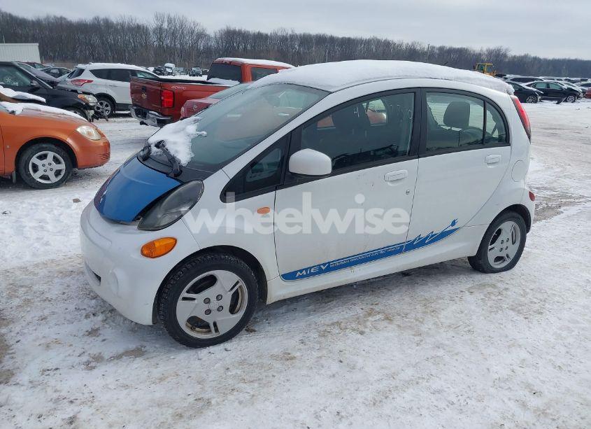 Photo 2 of 2012 Mitsubishi I-miev ES/SE (VIN JA3215H18CU009296)