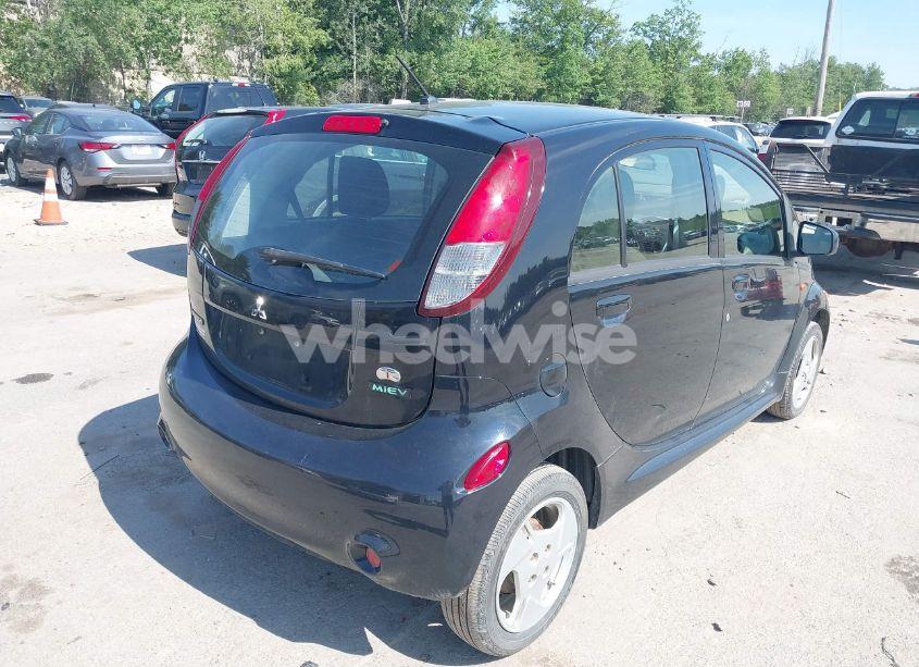 Photo 4 of 2014 Mitsubishi I-miev ES (VIN JA3215H46EU021265)