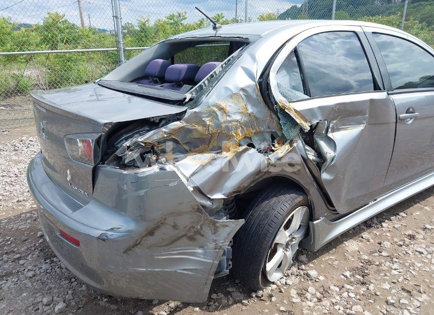 Photo 6 of 2014 Mitsubishi Lancer ES (VIN JA32U2FU1EU011221)