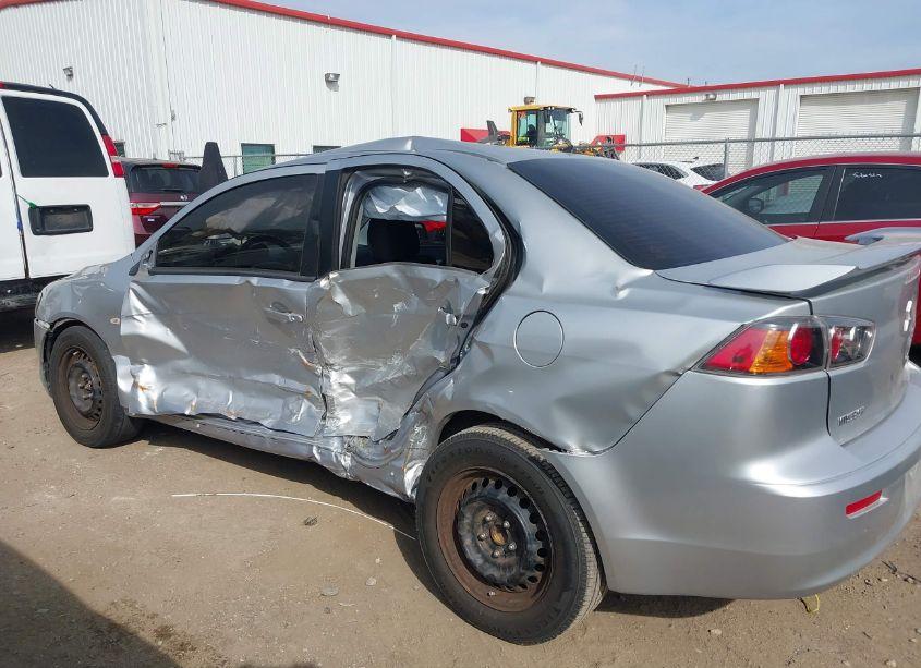 Photo 15 of 2013 Mitsubishi Lancer ES (VIN JA32U2FU3DU010280)