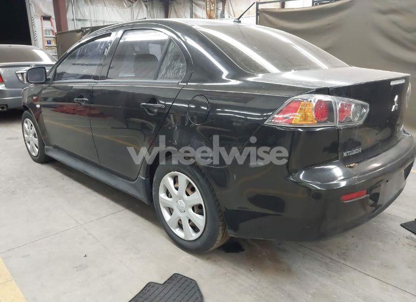Photo 3 of 2014 Mitsubishi Lancer ES (VIN JA32U2FU4EU016428)
