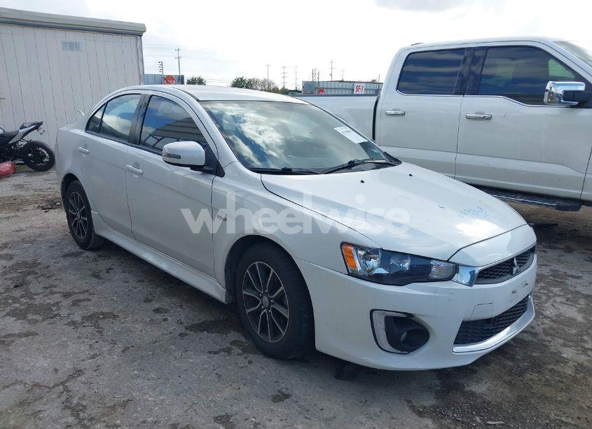 2017 Mitsubishi Lancer ES/LE (VIN JA32U2FU4HU002694) main photo