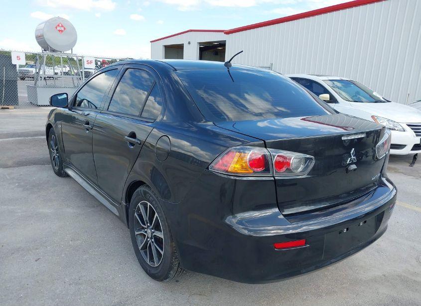 Photo 3 of 2017 Mitsubishi Lancer ES (VIN JA32U2FU4HU004932)