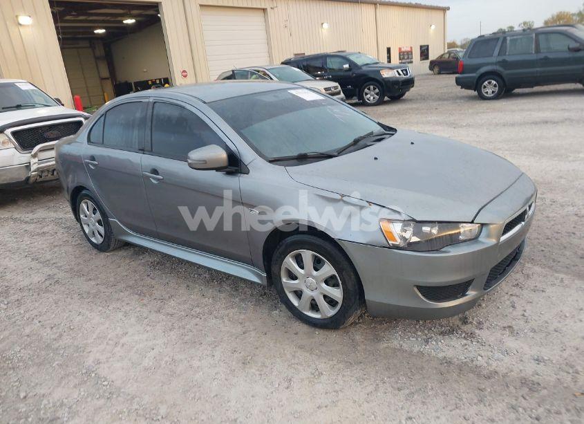 2015 Mitsubishi Lancer ES (VIN JA32U2FU5FU009375) main photo